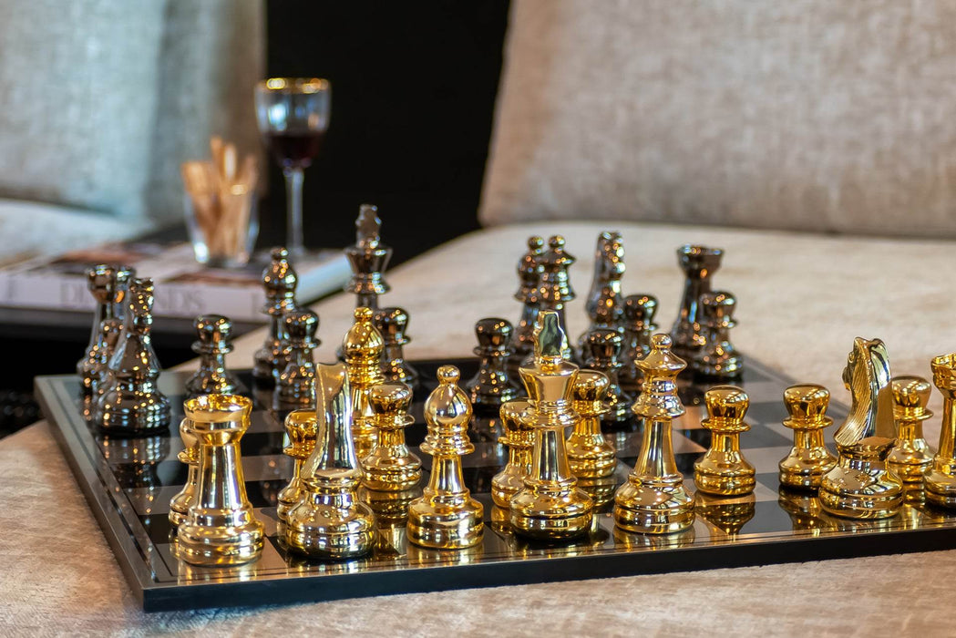 Chessboard Saray