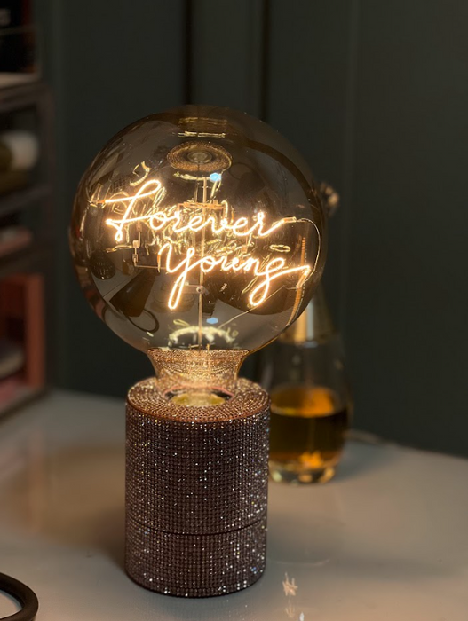 Dekorative Lampe „Forever Young“ – verkabelt