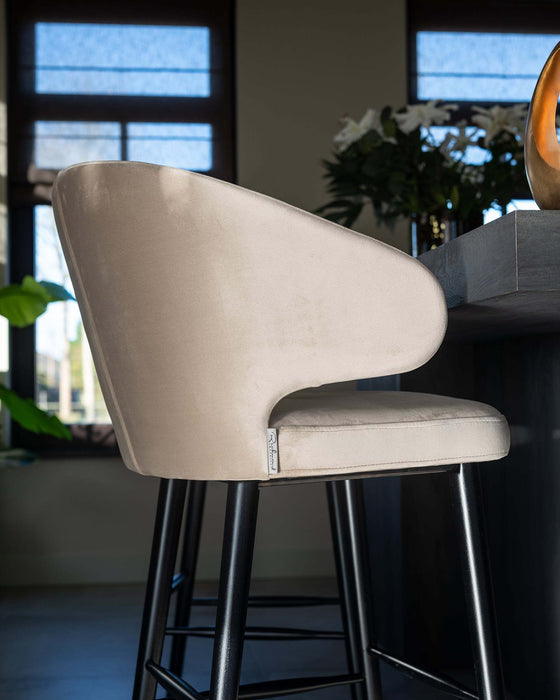 Bar chair Indigo khaki velvet (Quartz Khaki 903)